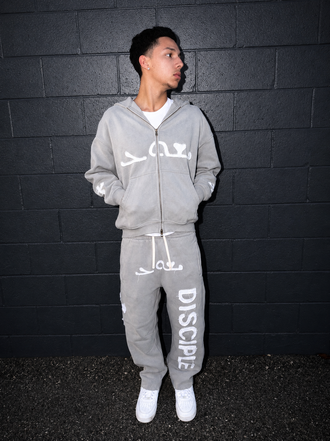 DISCIPLE SWEATSUIT